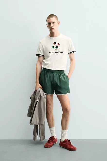 Zara: контрастная футболка Italia 90, FIFA Classics